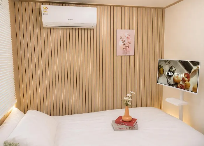 홍대입구역1분 프라이빗 루프탑 테라스 나만의 서울 한달살이 Seoul
